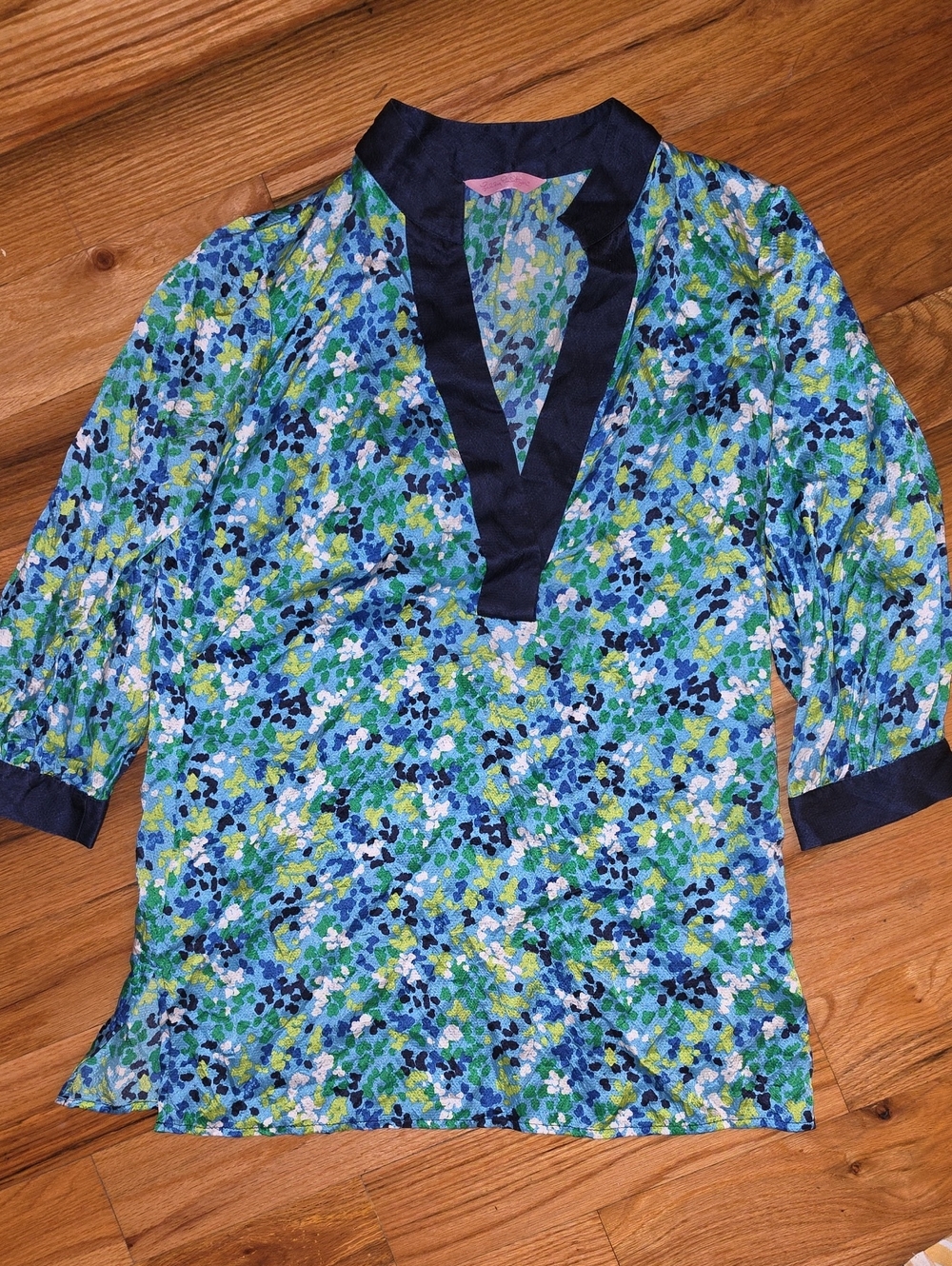 Lilly Pulitzer Blue, Green & Navy Floral V-Neck Tunic